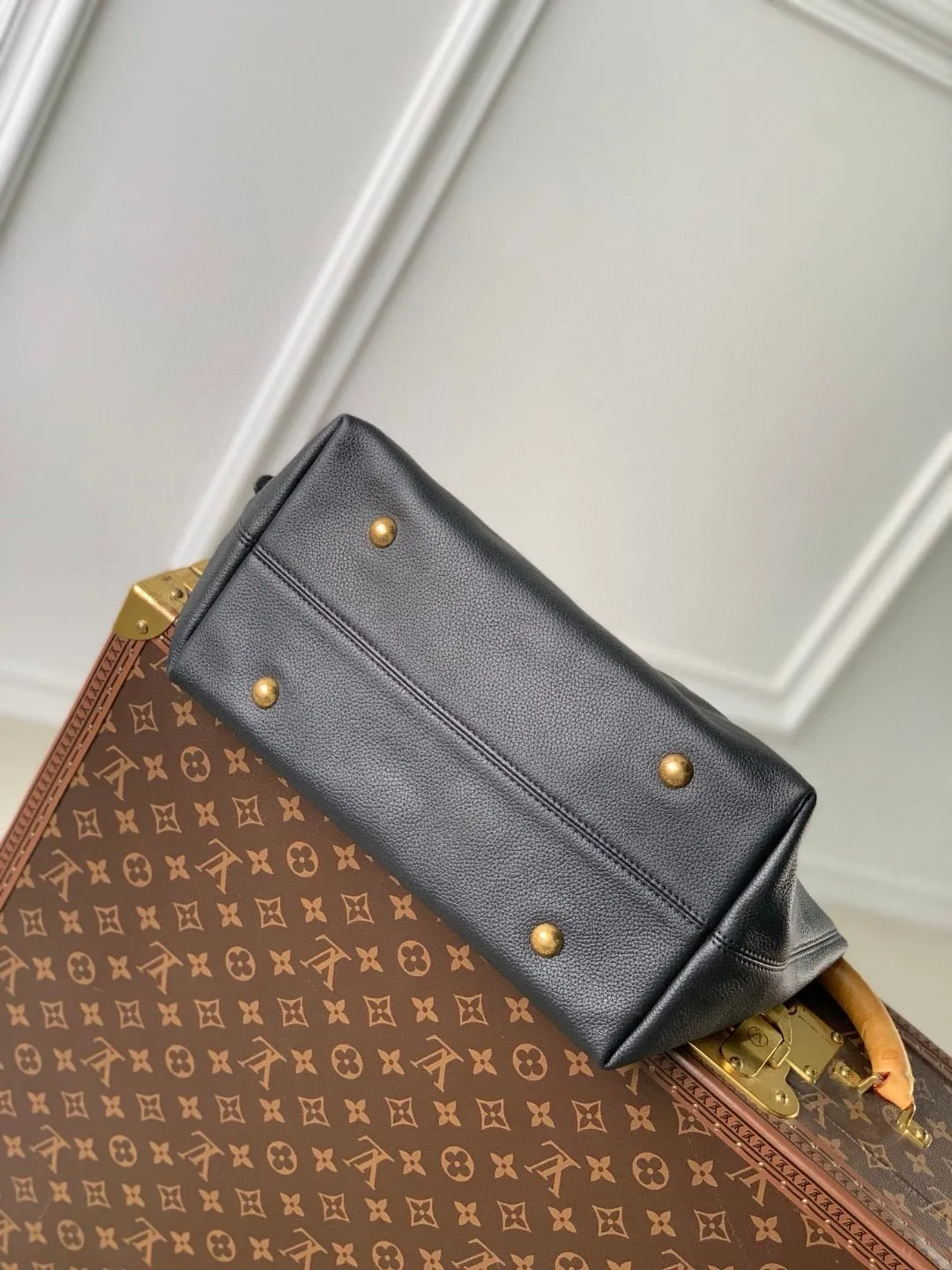 LB980 Low Key Hobo MM / 12.2 x 13.8 x 7.1 inches / HIGHEST QUALITY VERSION